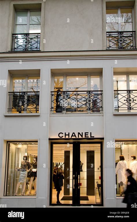 chanel purses in paris|Chanel boutique Paris france.